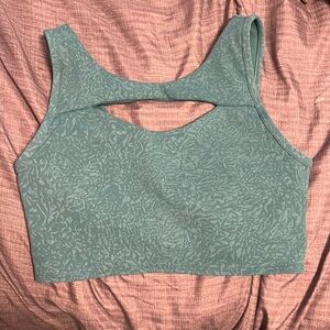 Lululemon Everlux Front Cut-Out Train Bra